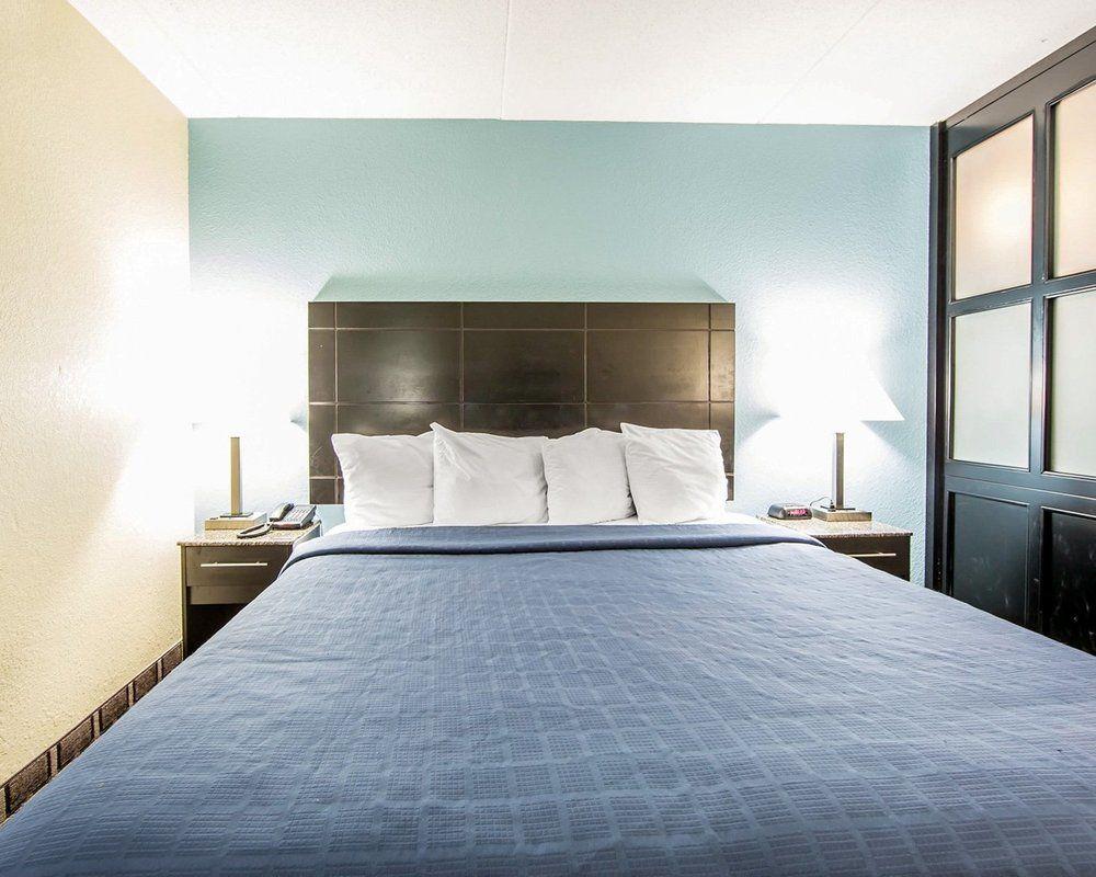 Oyo Hotel Knoxville Tn Cedar Bluff I-40 Eksteriør bilde