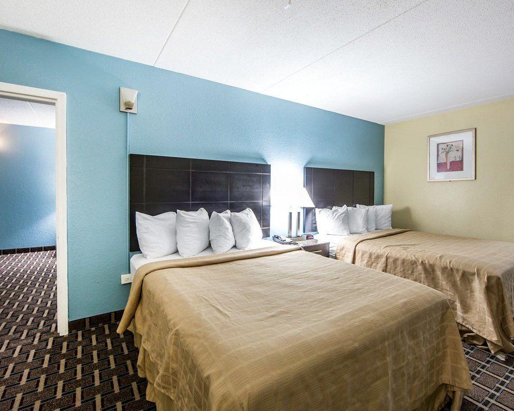 Oyo Hotel Knoxville Tn Cedar Bluff I-40 Eksteriør bilde