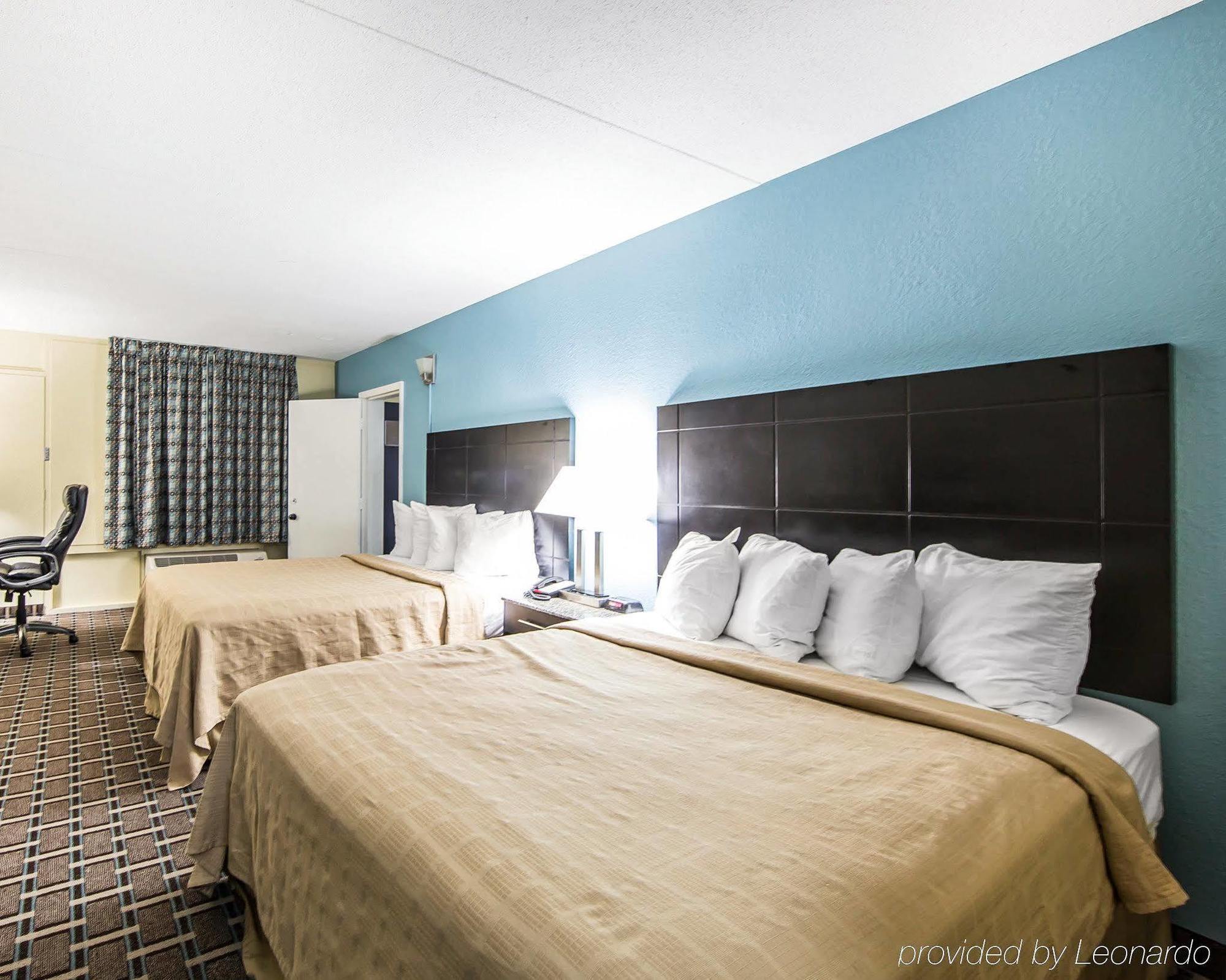 Oyo Hotel Knoxville Tn Cedar Bluff I-40 Eksteriør bilde